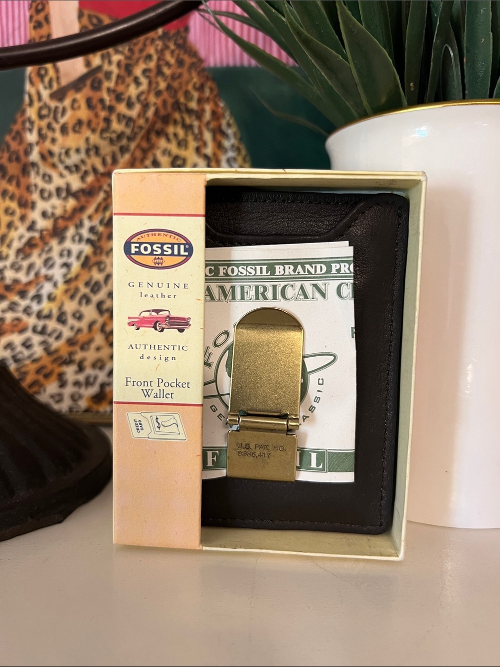 Fossil Black Leather Front Pocket Wallet with Gold Money Clip